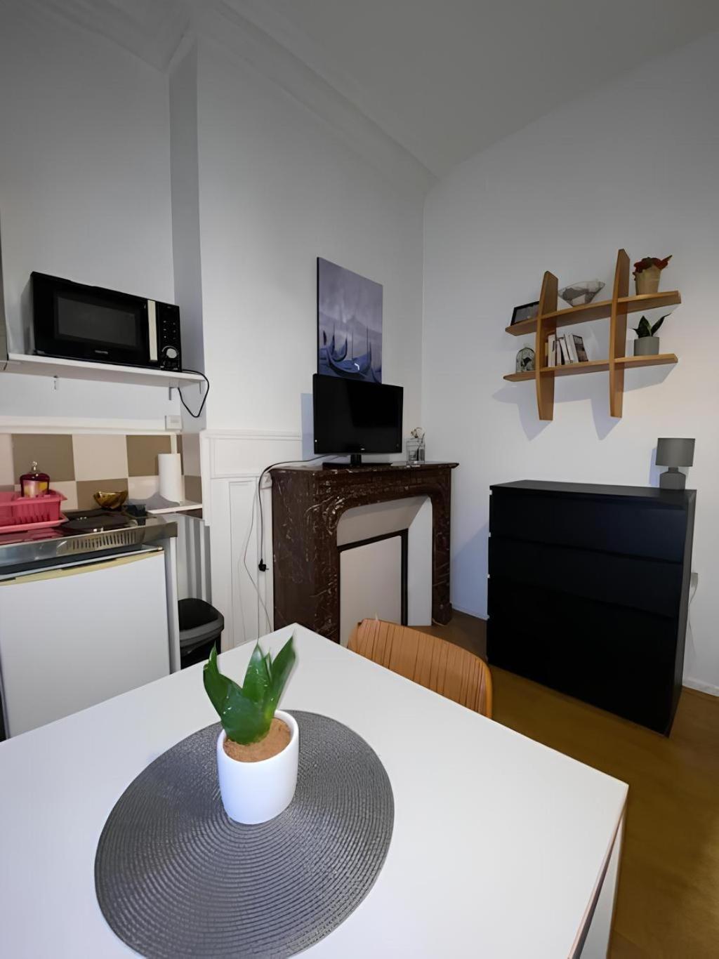 Petit Descamps Apartment Rouen Exterior foto